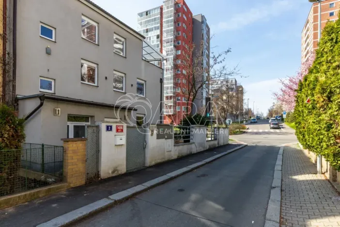 Pronájem kanceláře, Praha - Michle, Brtnická, 45 m2