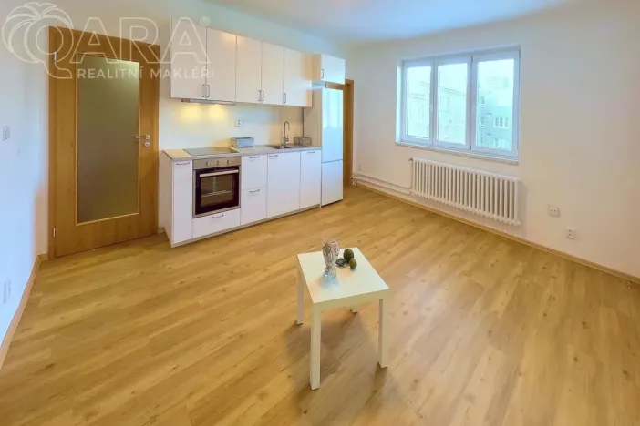 Pronájem bytu 3+kk, Praha - Vinohrady, Nad Primaskou, 56 m2