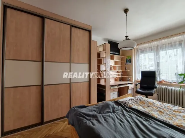 Pronájem bytu 3+1, Praha - Krč, Pacovská, 76 m2