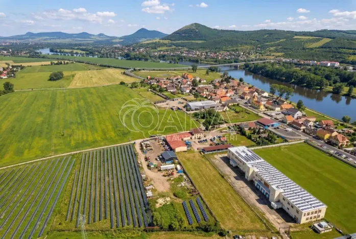 Prodej komerčního pozemku, Mlékojedy, 2769 m2