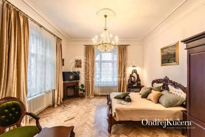 Prodej bytu 2+1, Praha - Smíchov, Janáčkovo nábřeží, 65 m2