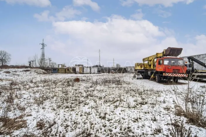 Prodej komerčního pozemku, Mlékojedy, 3769 m2