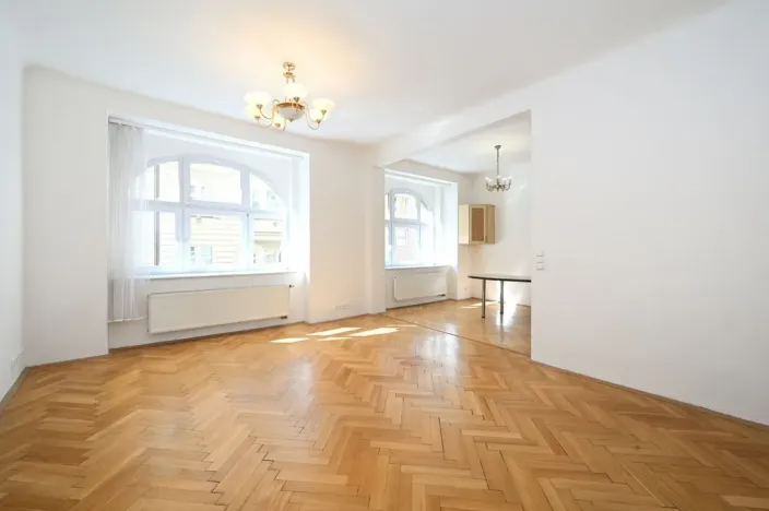 Pronájem bytu 1+kk, Praha - Holešovice, Janovského, 50 m2