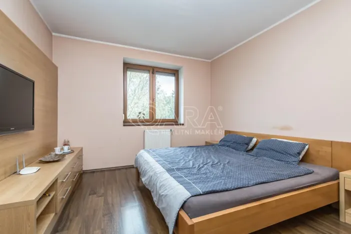 Prodej rodinného domu, Zbuzany, Lomená, 162 m2