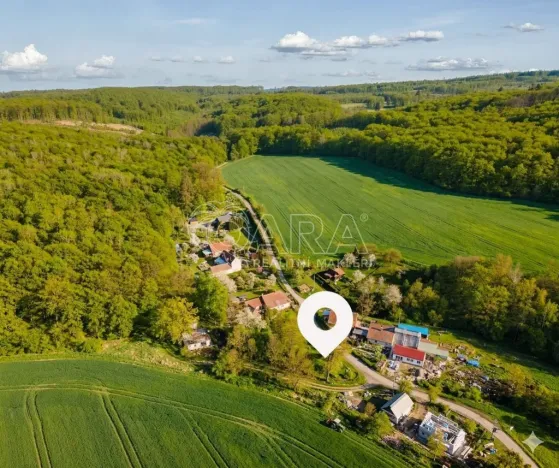 Prodej pozemku pro bydlení, Hvězdlice, 735 m2