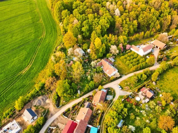 Prodej pozemku pro bydlení, Hvězdlice, 735 m2