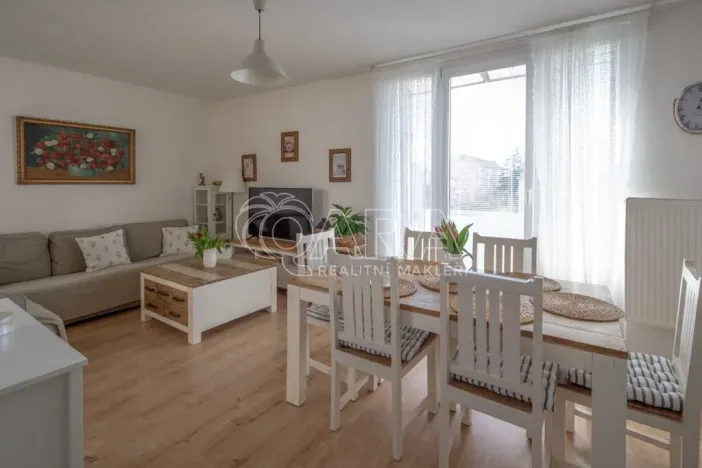 Prodej bytu 3+1, Neratovice, Čtvercová, 73 m2