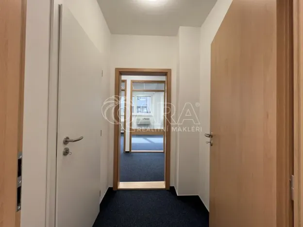 Pronájem kanceláře, Praha - Krč, Nová cesta, 122 m2