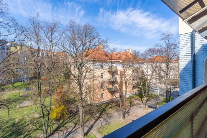 Pronájem bytu 2+kk, Praha - Nusle, Táborská, 57 m2