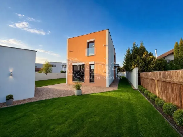 Pronájem rodinného domu, Troubsko, Sadová, 277 m2