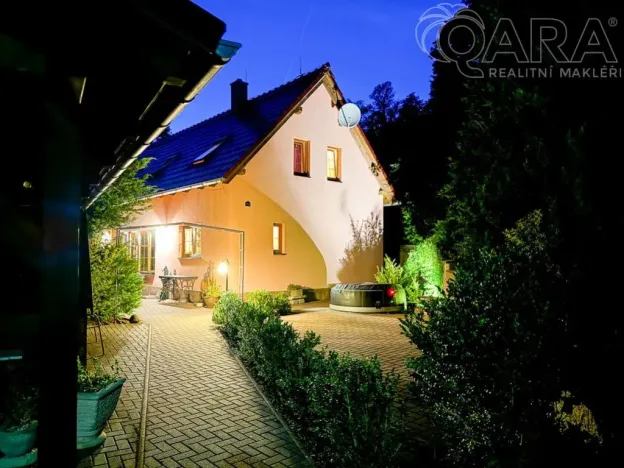 Prodej rodinného domu, Česká Kamenice, Máchova, 139 m2