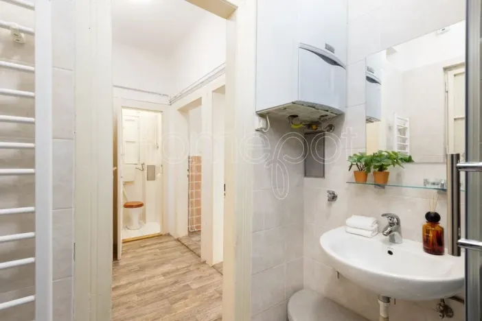 Prodej bytu 1+1, Praha - Holešovice, Jirečkova, 53 m2