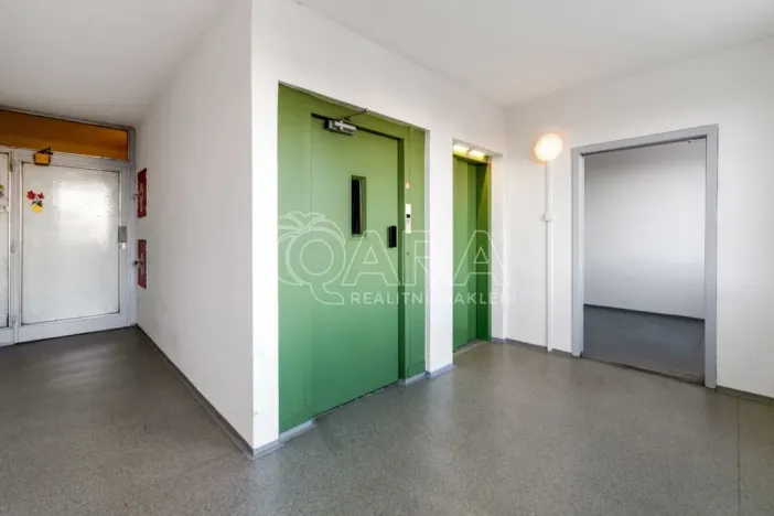 Prodej bytu 3+1, Praha - Černý Most, Vybíralova, 77 m2