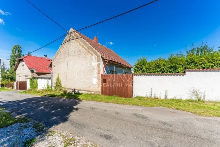 Prodej rodinného domu, Velký Chlumec, 88 m2