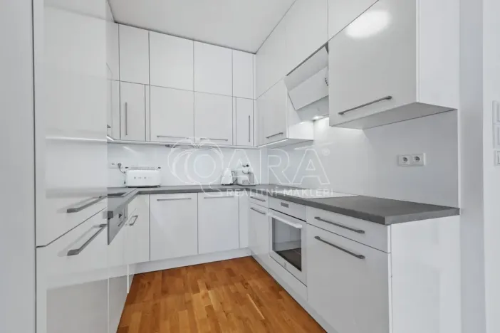 Pronájem bytu 4+kk, Praha - Michle, Baarova, 109 m2