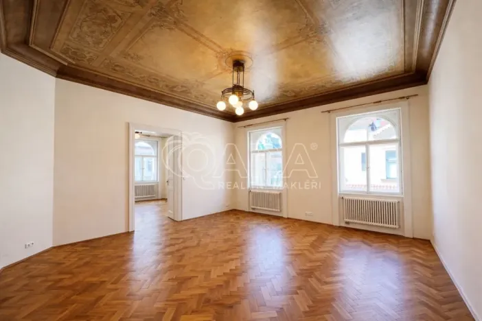 Pronájem bytu 4+1, Praha - Josefov, Pařížská, 151 m2