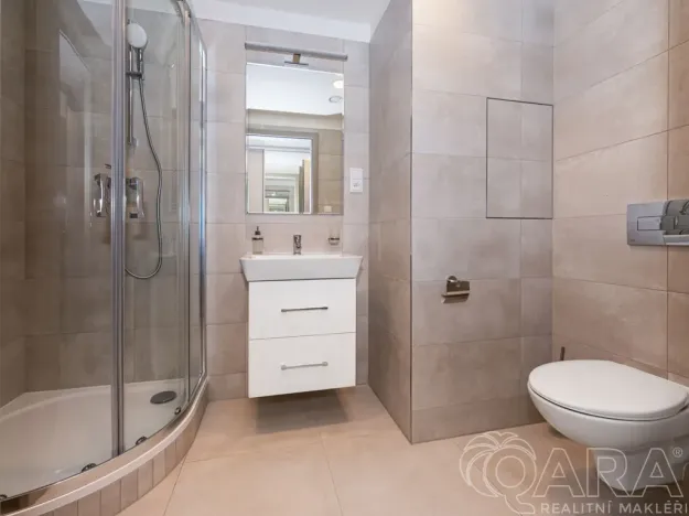 Prodej bytu 1+kk, Praha - Hloubětín, Poděbradská, 32 m2