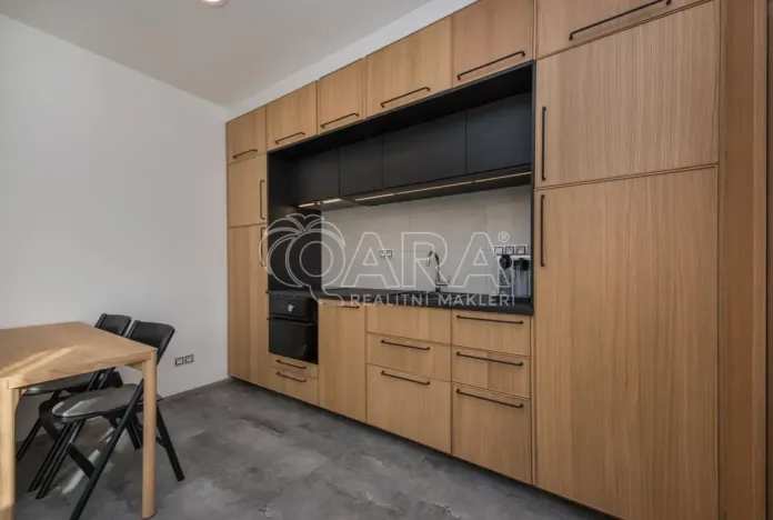 Pronájem bytu 1+kk, Praha - Chodov, Švabinského, 25 m2