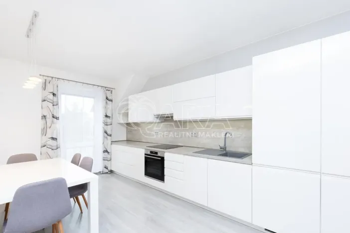 Pronájem bytu 3+kk, Planá nad Lužnicí - Strkov, Okružní, 79 m2