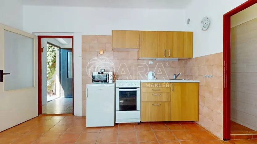 Pronájem rodinného domu, Komárov, Sadová, 50 m2