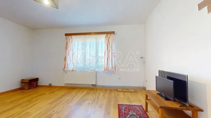 Pronájem rodinného domu, Komárov, Sadová, 50 m2