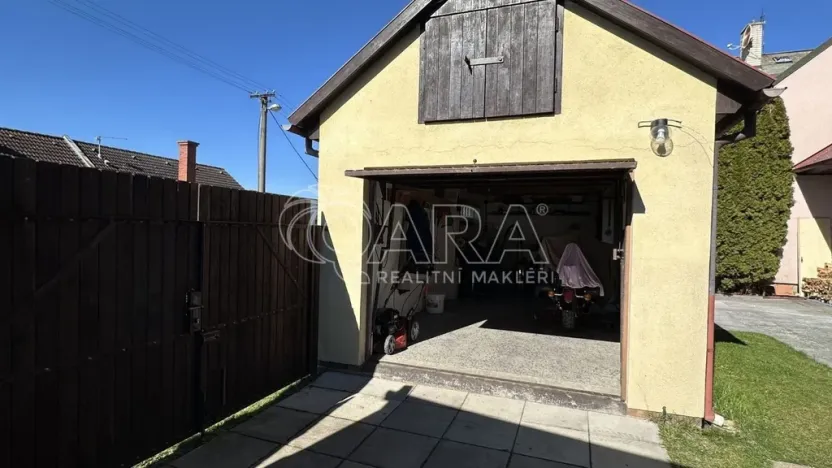 Pronájem rodinného domu, Komárov, Sadová, 50 m2