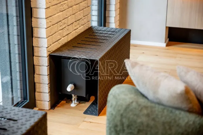 Pronájem bytu 1+kk, Praha - Holešovice, Tusarova, 53 m2