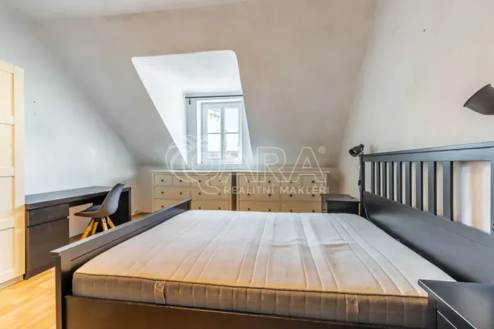 Pronájem bytu 2+kk, Praha - Braník, Pod vinohradem, 38 m2