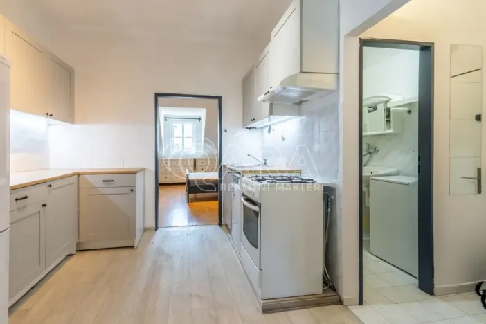 Pronájem bytu 2+kk, Praha - Braník, Pod vinohradem, 38 m2