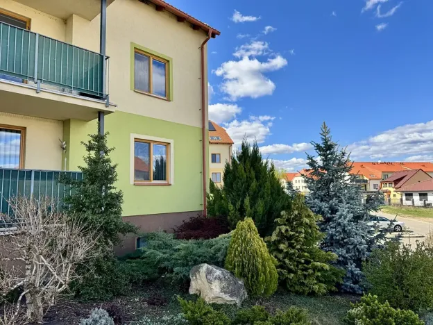 Prodej kanceláře, Holubice, 63 m2