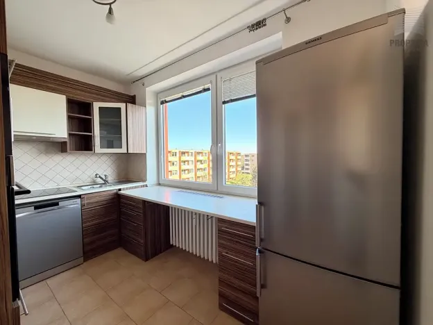Pronájem bytu 3+1, Hrušovany u Brna, Sídliště, 72 m2