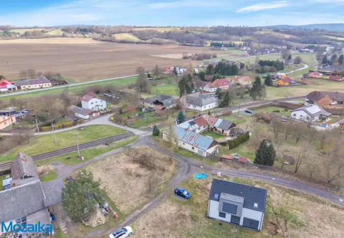 Prodej pozemku pro bydlení, Linhartice, 748 m2