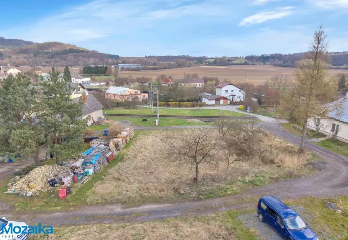 Prodej pozemku pro bydlení, Linhartice, 748 m2