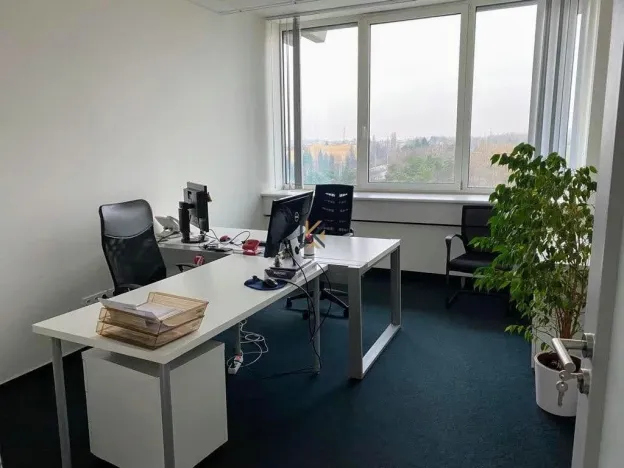 Pronájem kanceláře, Praha - Vokovice, Evropská, 277 m2