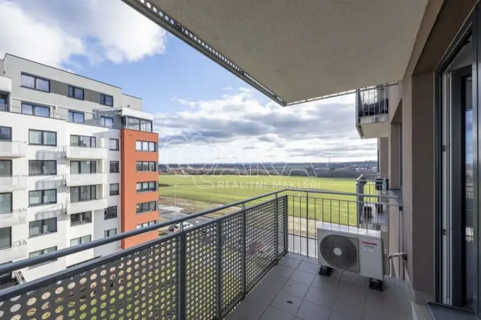 Pronájem bytu 2+kk, Praha - Dolní Měcholupy, Honzíkova, 60 m2