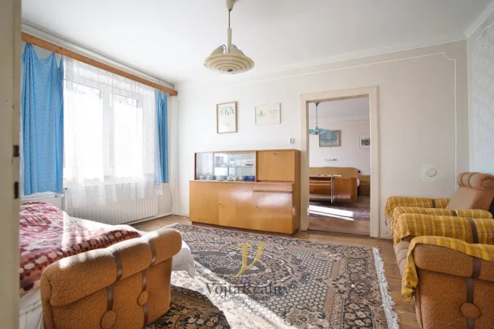 Prodej výrobních prostor, Tršice, 1544 m2