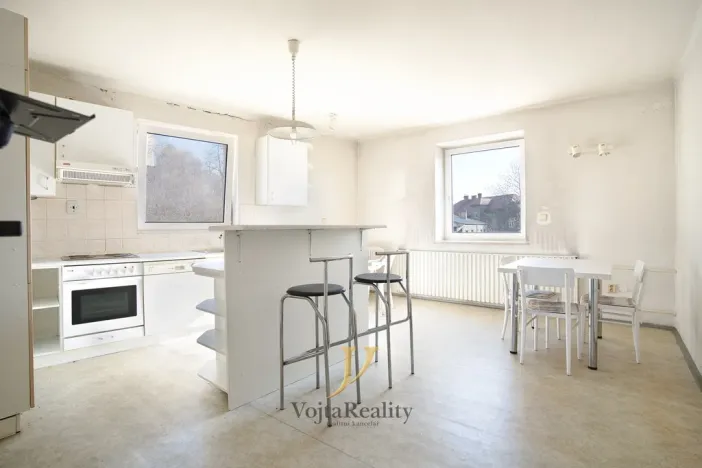 Prodej výrobních prostor, Tršice, 1544 m2