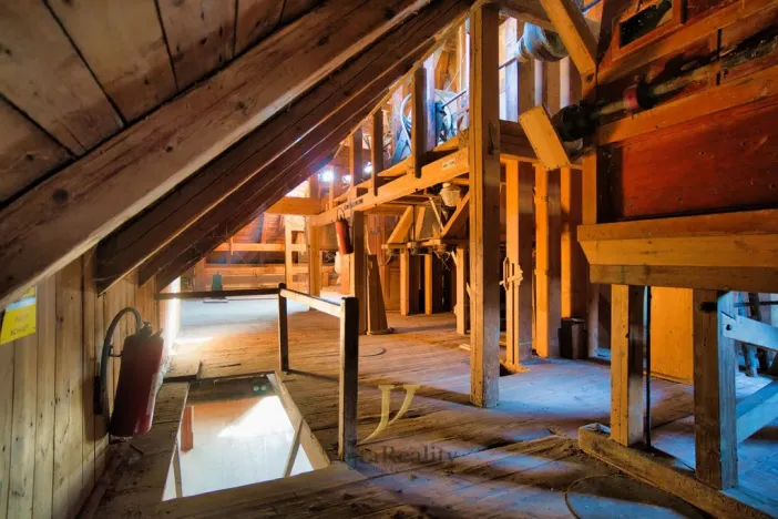 Prodej výrobních prostor, Tršice, 1544 m2