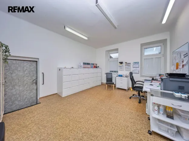 Prodej obchodního prostoru, Olomouc - Bělidla, Roháče z Dubé, 92 m2