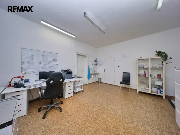 Prodej obchodního prostoru, Olomouc - Bělidla, Roháče z Dubé, 92 m2