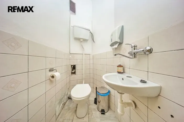 Prodej obchodního prostoru, Olomouc - Bělidla, Roháče z Dubé, 92 m2