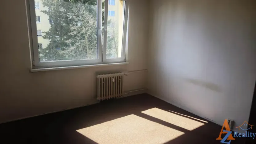 Pronájem bytu 1+kk, Chomutov, Kostnická, 20 m2