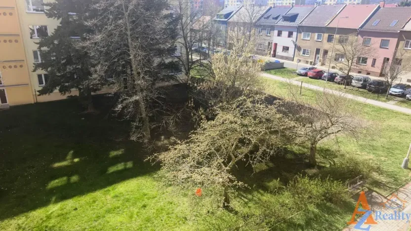 Pronájem bytu 1+kk, Chomutov, Kostnická, 20 m2