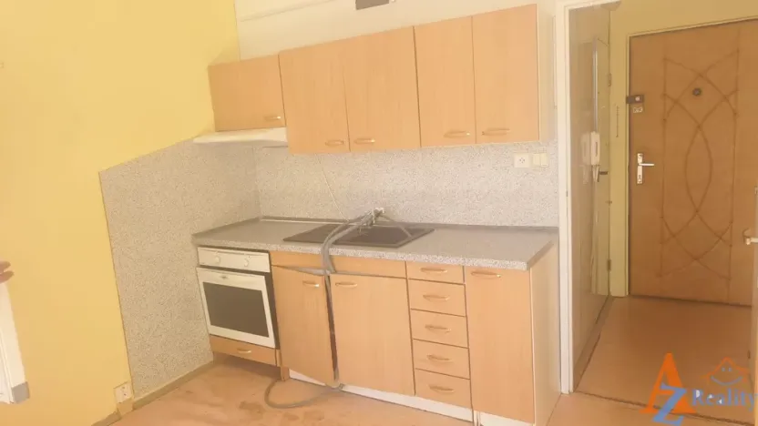 Pronájem bytu 1+1, Chomutov, Školní pěšina, 35 m2