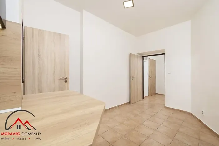 Pronájem bytu 1+1, Ostrava, Mařátkova, 46 m2