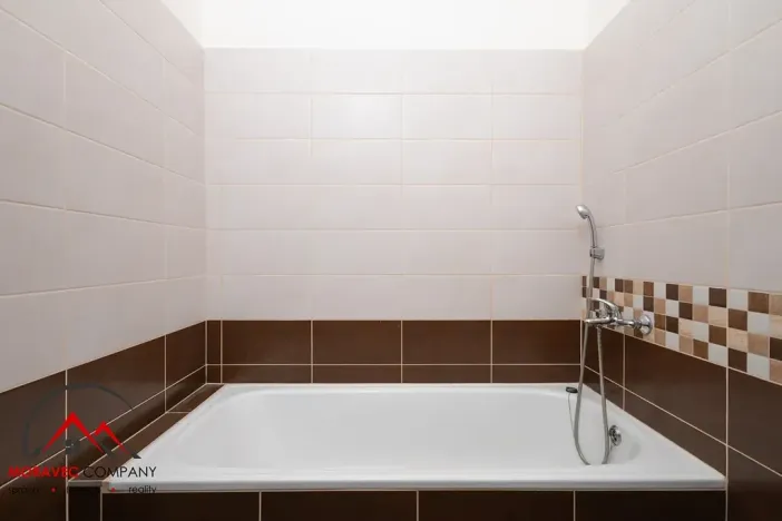 Pronájem bytu 2+kk, Ostrava, Křišťanova, 58 m2