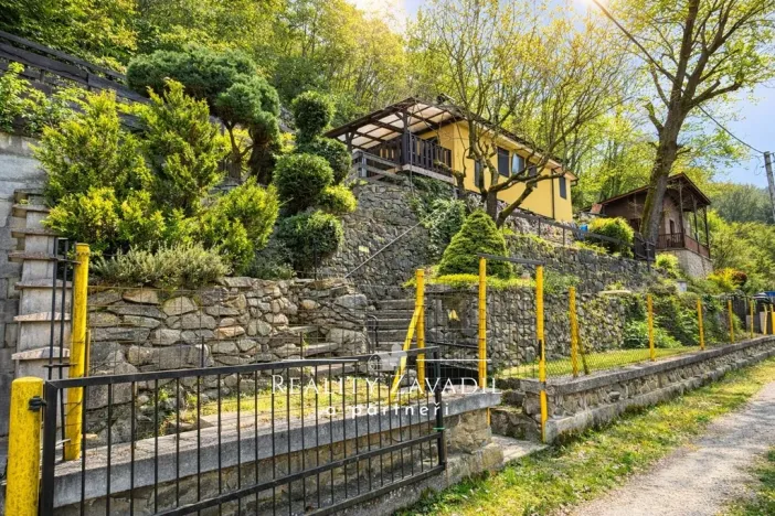 Prodej chaty, Loděnice, 45 m2