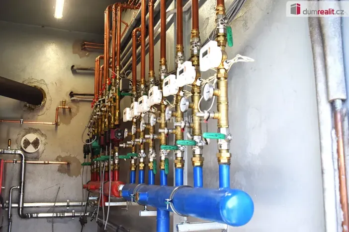 Pronájem komerční nemovitosti, Sukorady, 142 m2