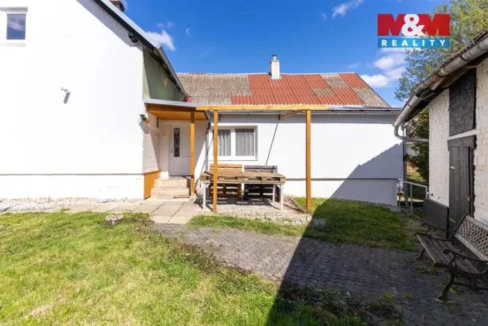 Prodej rodinného domu, Nová Hradečná, 115 m2