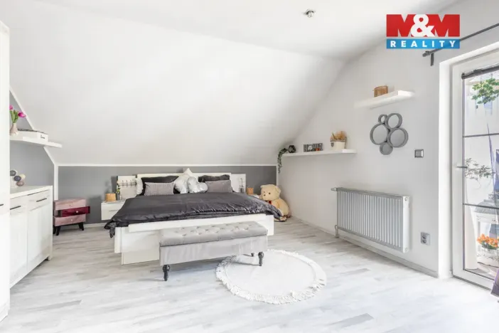 Prodej rodinného domu, Česká Lípa, Boženy Němcové, 204 m2